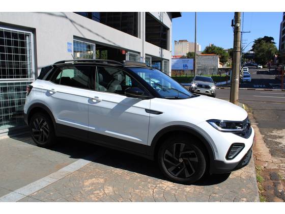 VOLKSWAGEN T-CROSS 1.4 250 TSI TOTAL FLEX HIGHLINE AUTOMÁTICO VOLKSWAGEN T-CROSS 1.4 250 TSI TOTAL FLEX HIGHLINE AUTOMÁTICO